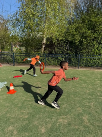 6e93864b-27da-4f17-a765-d322149c4757